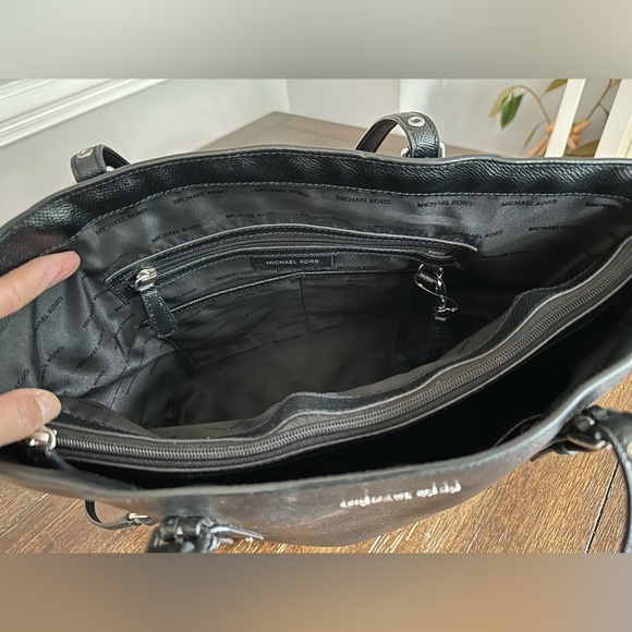 Michael Kors voyager Easy West tote bag - Picture 9 of 14